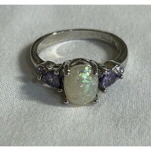 S925 Sterling Silver Ring With Simulated Opal And Amethyst Ring Size 7.5 J-356